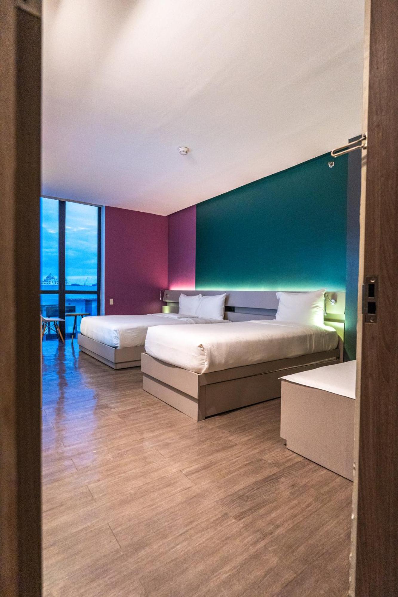 Yello Hotel Cebu Powered By Cocotel Kültér fotó