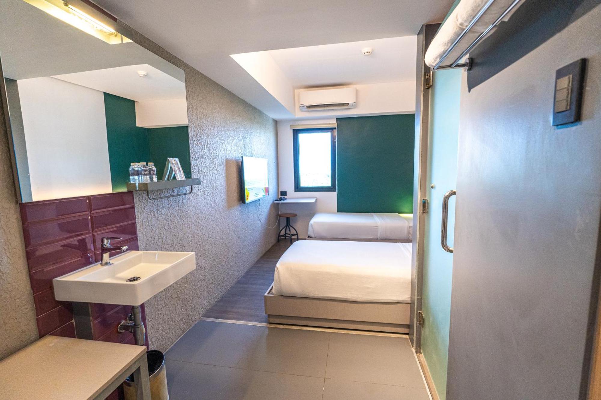 Yello Hotel Cebu Powered By Cocotel Kültér fotó