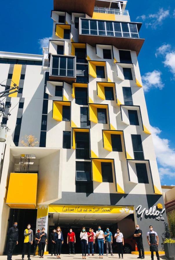 Yello Hotel Cebu Powered By Cocotel Kültér fotó